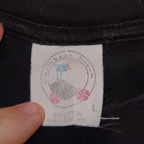 Vintage Caribbean dream Cat tee, Large, Black, Great condition, some tiny holes - Picture 2 of 5